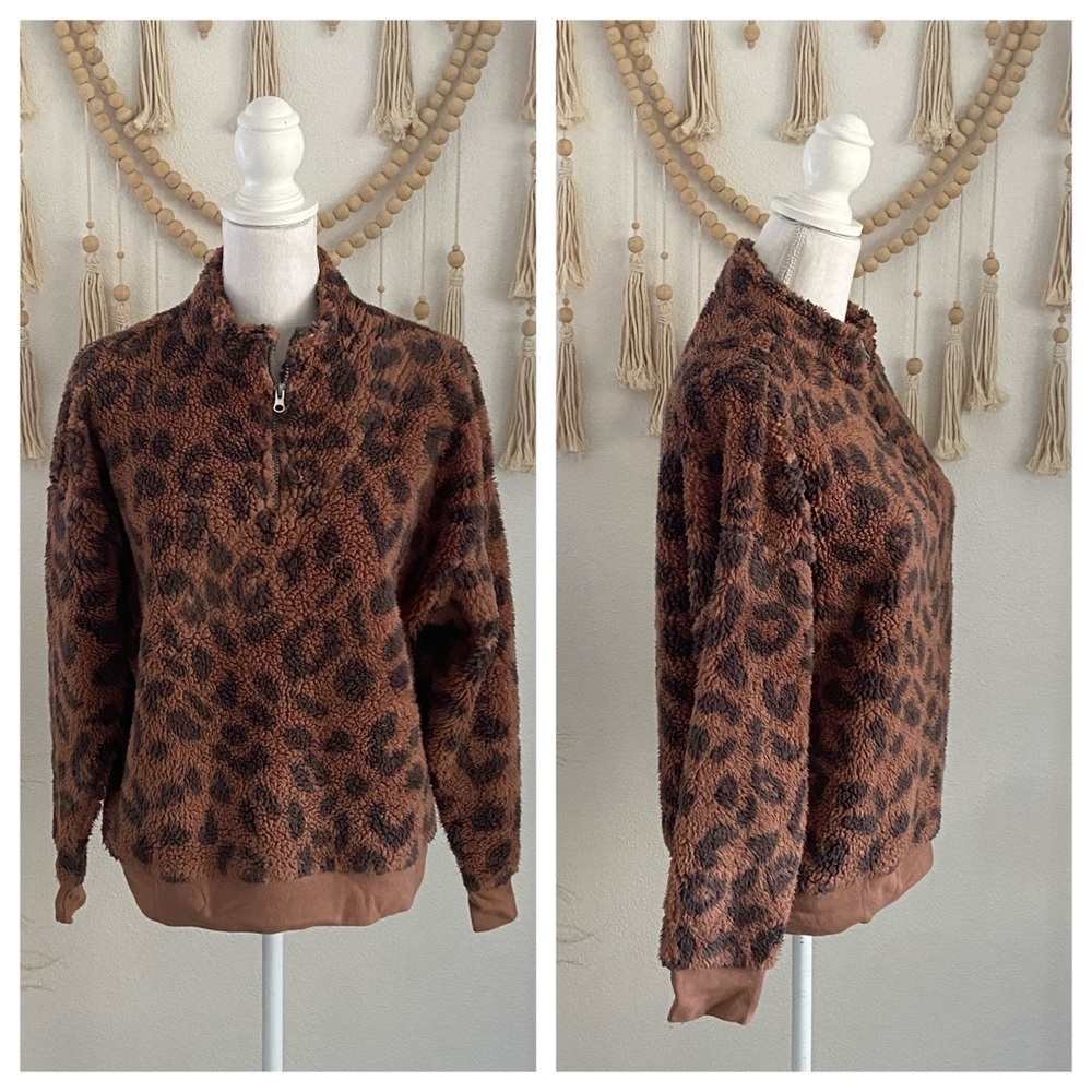 Greyson Threads leopard sherpa half zip sweatshirt animal print cozy teddy large